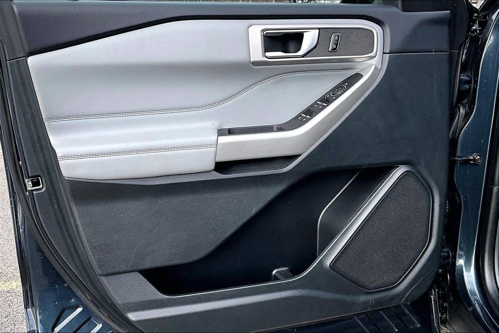 Certified 2023 Ford Explorer XLT w/ Equipment Group 202A image 22