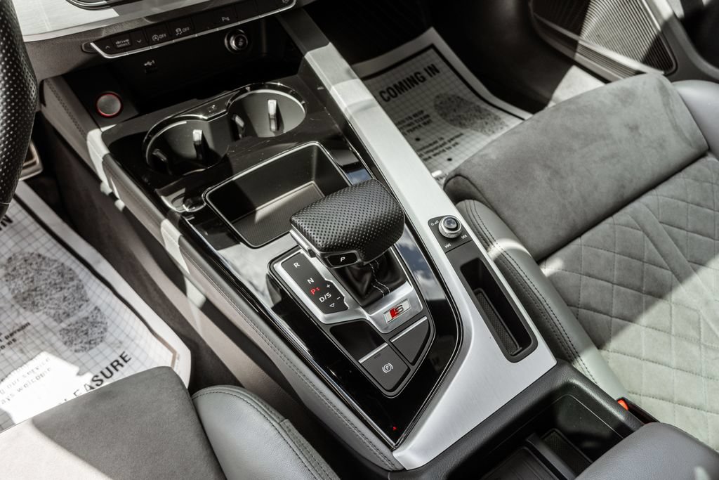 Used 2020 Audi S4 Premium Plus w/ Premium Plus Package AWD/4WD image 19