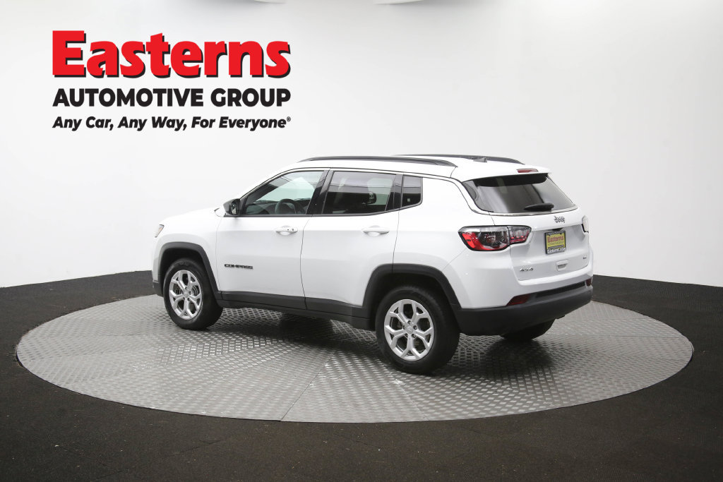Used 2024 Jeep Compass Latitude AWD/4WD image 64