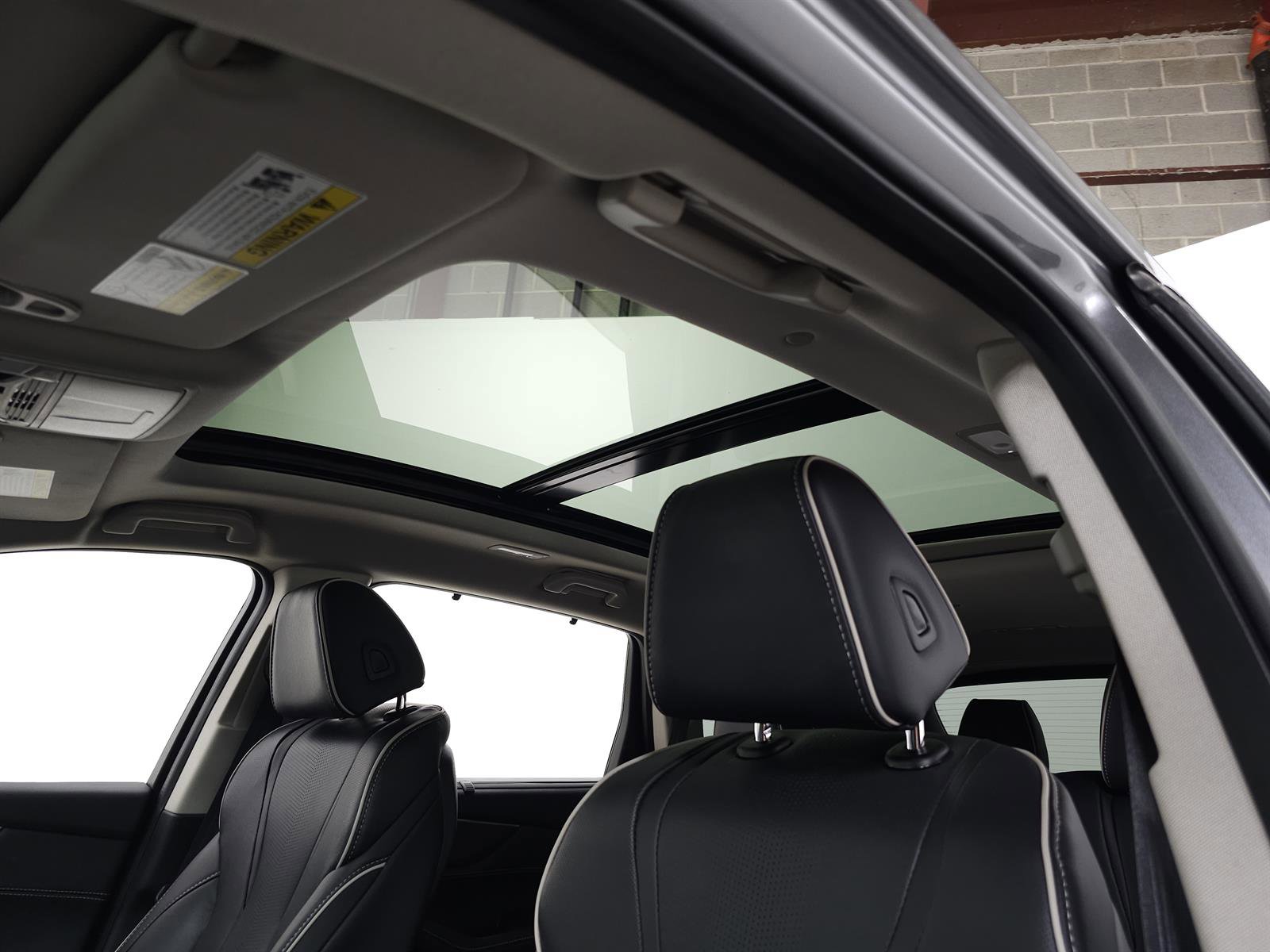 Used 2024 Acura MDX SH-AWD w/ Advance Package image 17