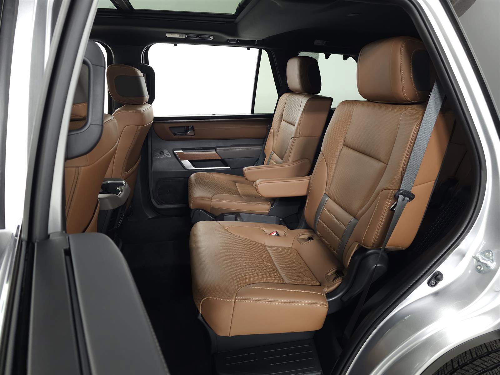 Used 2025 Toyota Sequoia Limited image 40