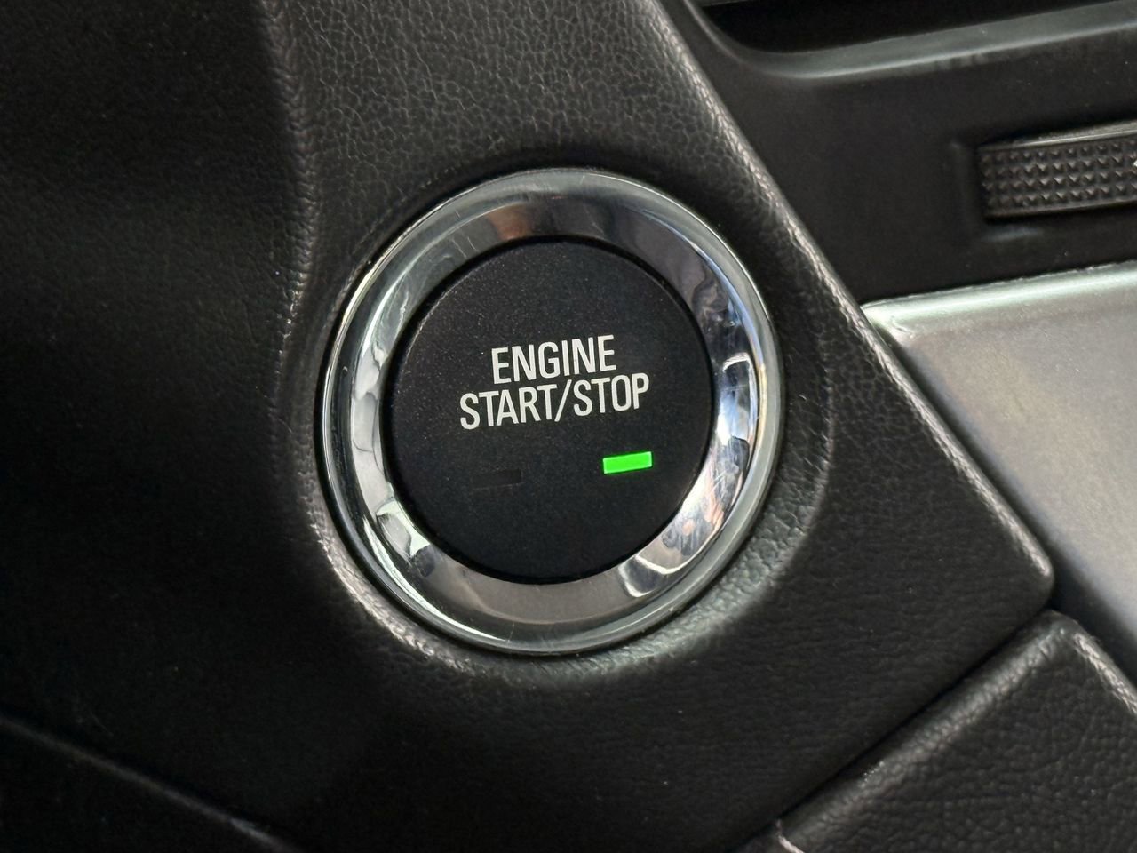 Used 2018 Chevrolet Tahoe Premier RWD image 19