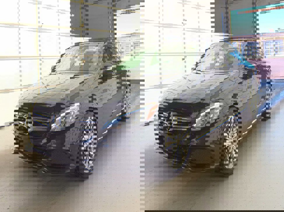 Used 2015 Mercedes-Benz C 300 Sedan w/ Multimedia Package image 2