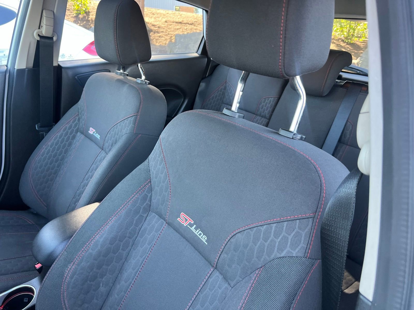 Used 2019 Ford Fiesta ST-Line w/ ST Line Cold Weather Package FWD image 21