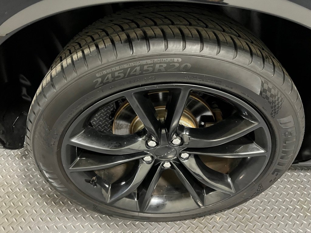 Used 2016 Dodge Challenger SXT Plus image 15