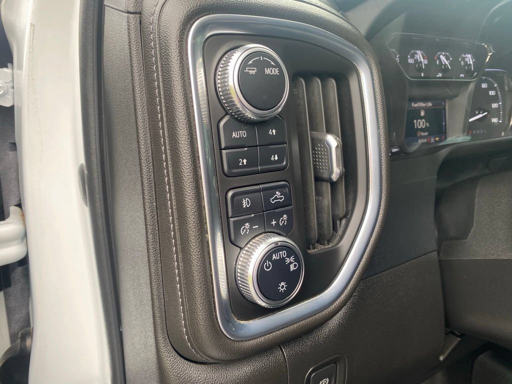 Used 2022 GMC Sierra 3500 SLE w/ SLE Value Package AWD/4WD image 17