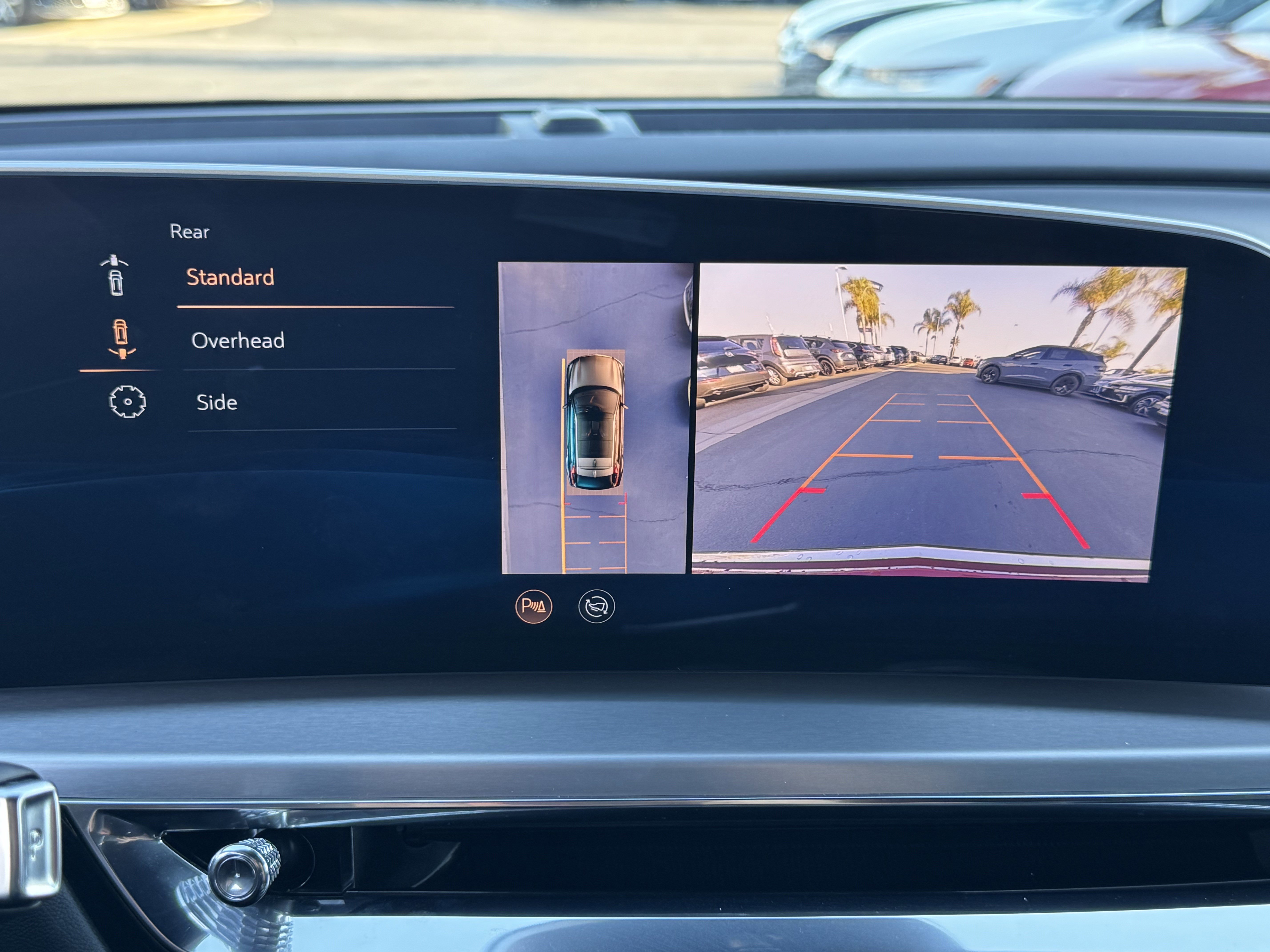 Used 2024 Cadillac Lyriq Luxury w/ LPO, Floor Liner Package image 27