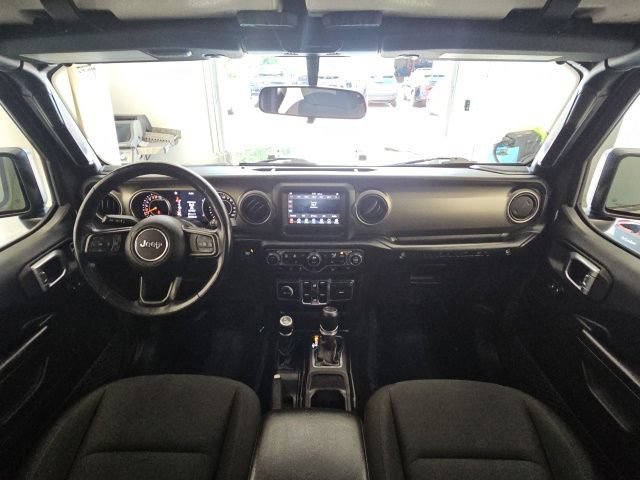 Used 2021 Jeep Wrangler Unlimited Sport AWD/4WD image 27
