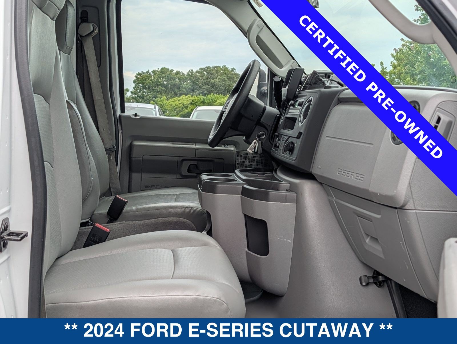Certified 2024 Ford E-350 and Econoline 350 Super Duty w/ Power Windows & Locks Group RWD image 25
