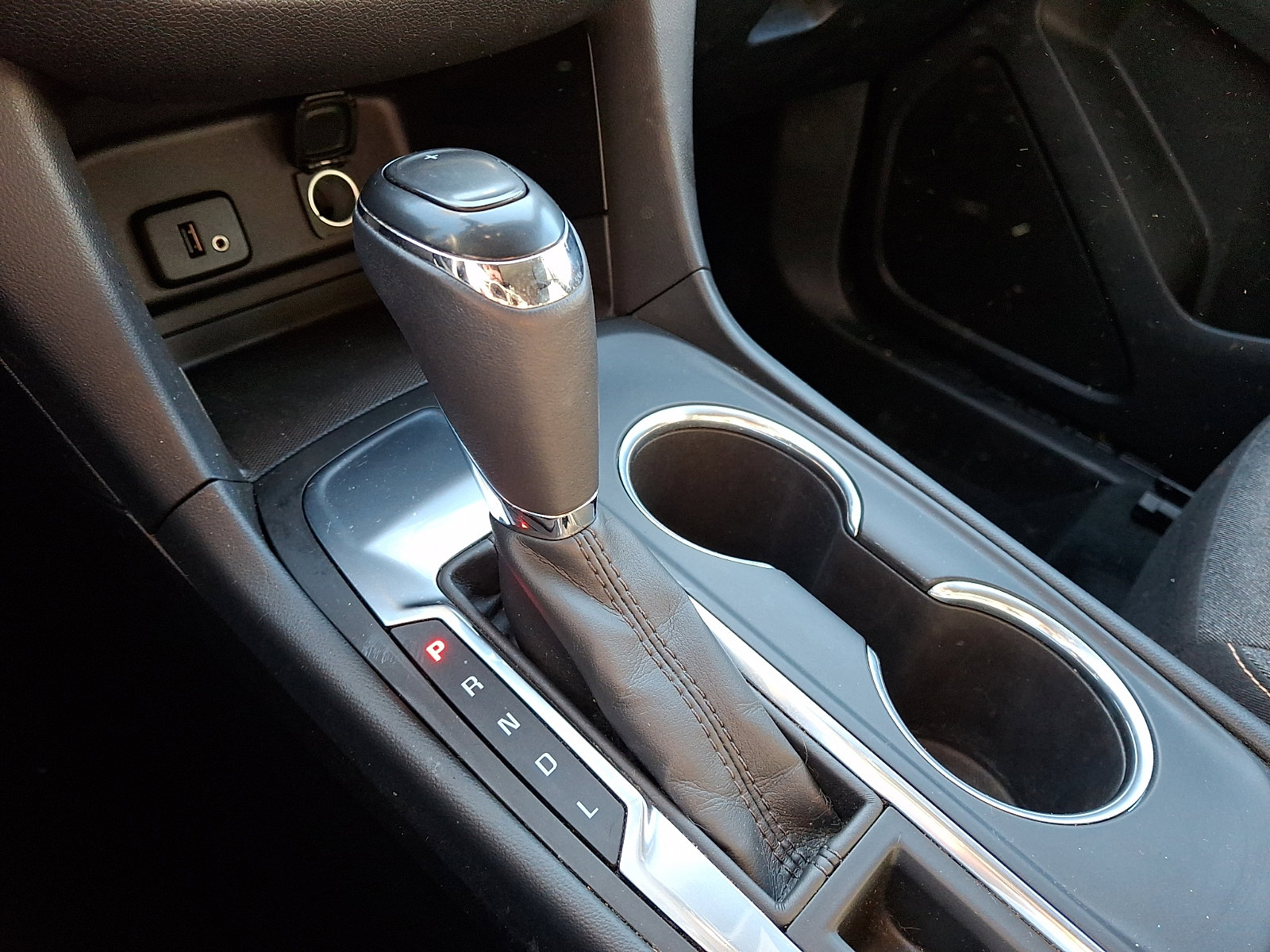 Used 2018 Chevrolet Equinox LT image 16