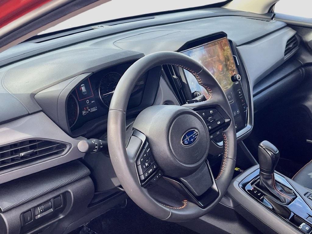 Used 2024 Subaru Crosstrek 2.5i Limited w/ Crosstrek Mirror Package AWD/4WD image 9