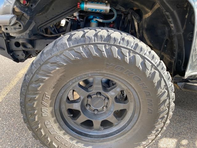 Used 2017 Chevrolet Colorado Z71 w/ Z71 Midnight Edition image 28