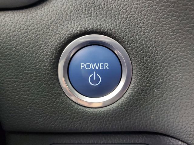 Used 2023 Toyota Tundra Limited w/ Power Package image 31