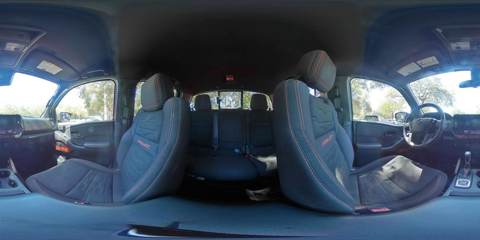 Used 2026 Nissan Frontier PRO-4X AWD/4WD image 38