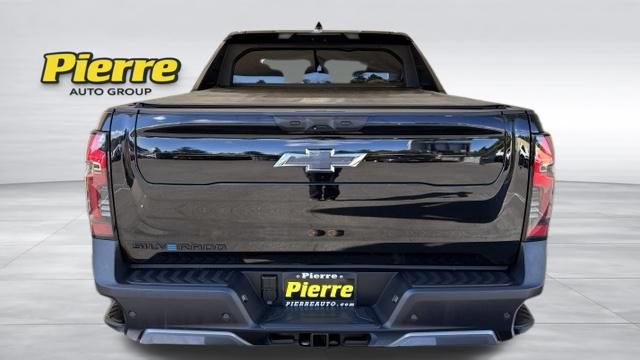 Used 2026 Chevrolet Silverado EV Trail Boss AWD/4WD image 3