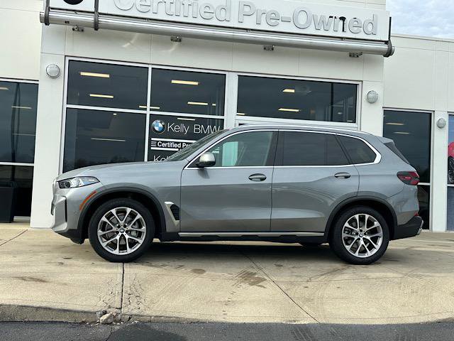 Certified 2024 BMW X5 xDrive40i w/ Premium Package image 5