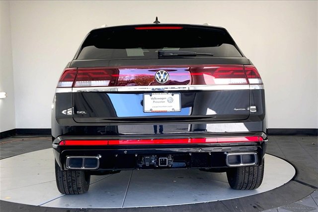 New 2026 Volkswagen Atlas Cross Sport SEL Premium R-Line image 5