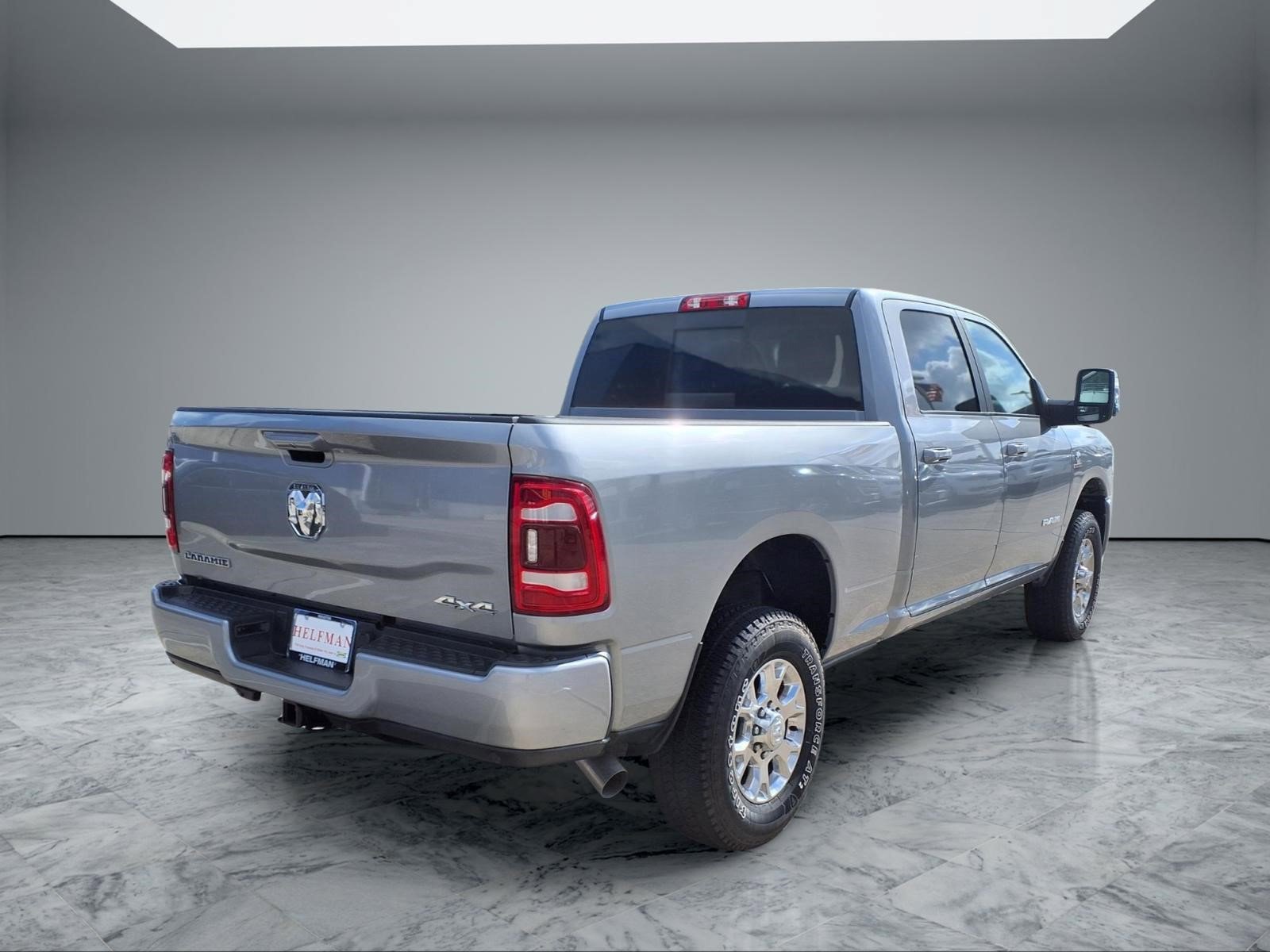 Used 2024 RAM 2500 Laramie AWD/4WD image 7