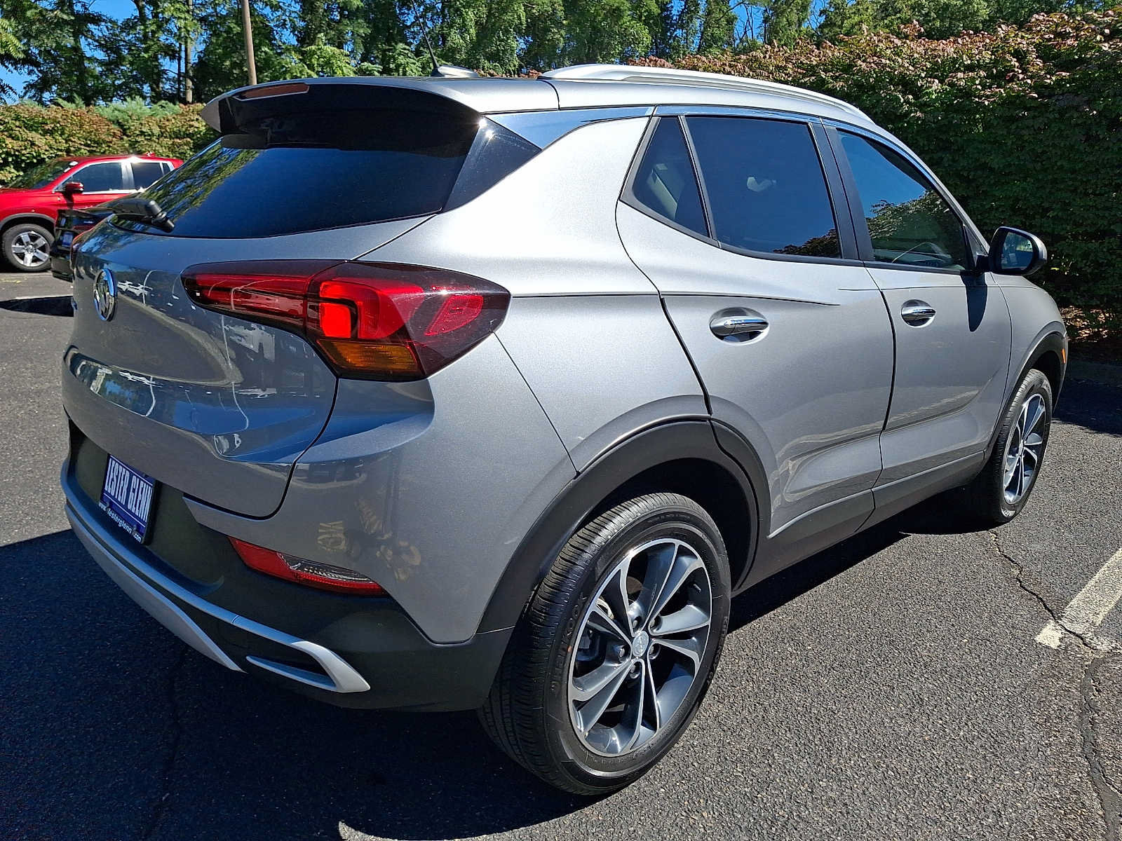 Used 2023 Buick Encore GX Select w/ Safety Package II AWD/4WD image 6