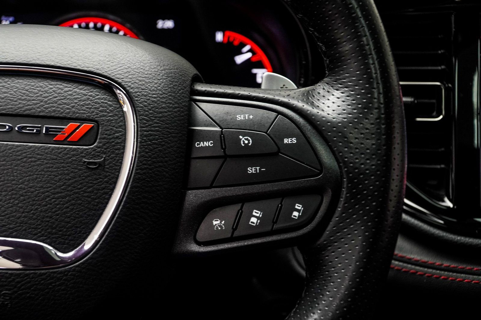 Used 2024 Dodge Durango GT image 27