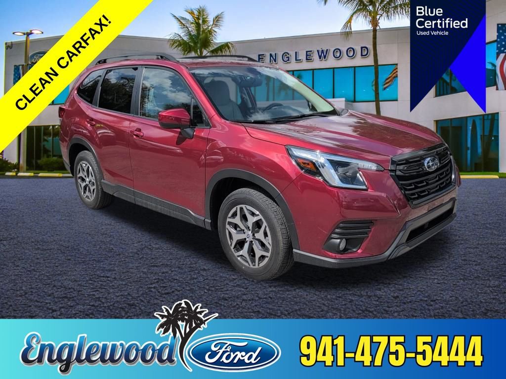 Used 2023 Subaru Forester Premium image 1