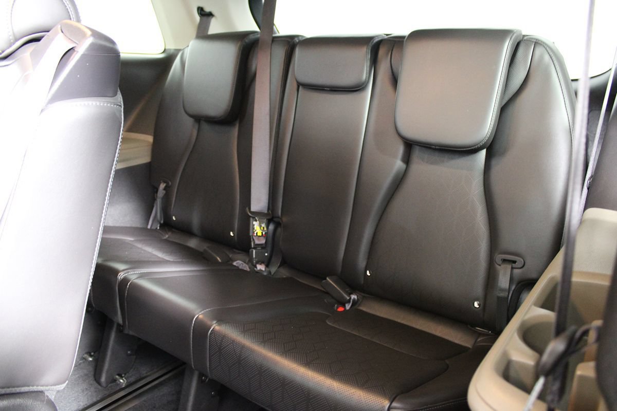 Used 2026 Kia Carnival LXS FWD image 43