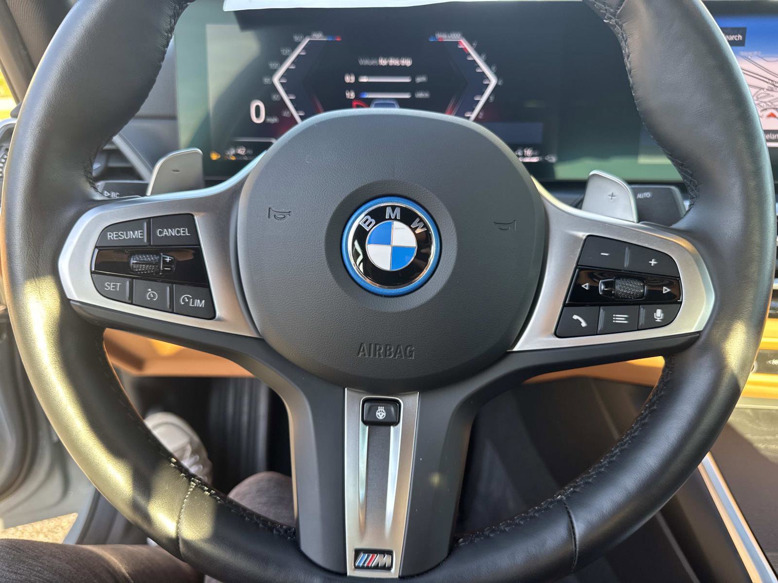 Used 2024 BMW 330e image 29