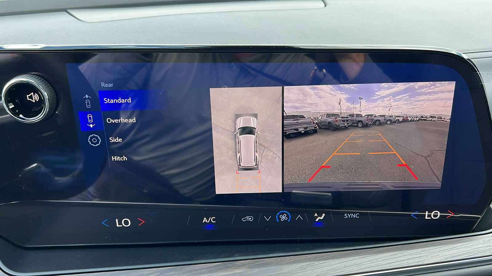 New 2025 Chevrolet Tahoe LS image 25