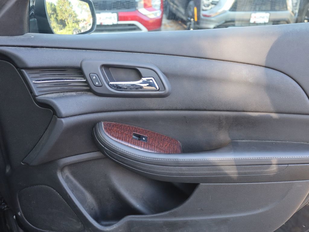 Used 2013 Chevrolet Malibu LTZ image 16