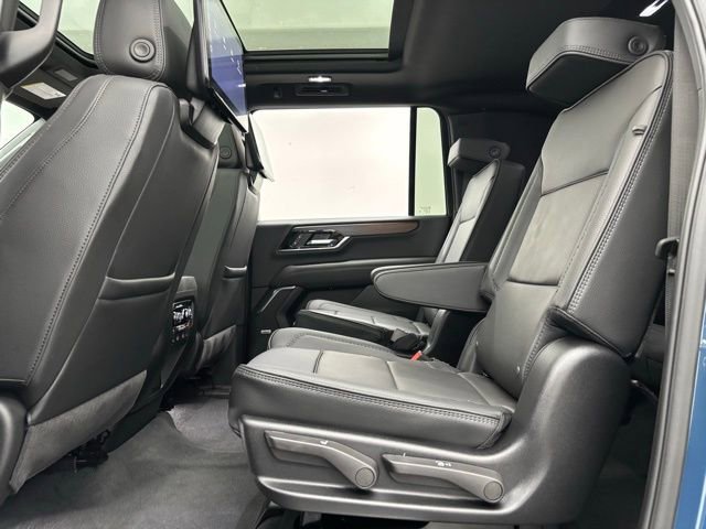 New 2026 GMC Yukon XL Denali w/ Denali Reserve Package image 48
