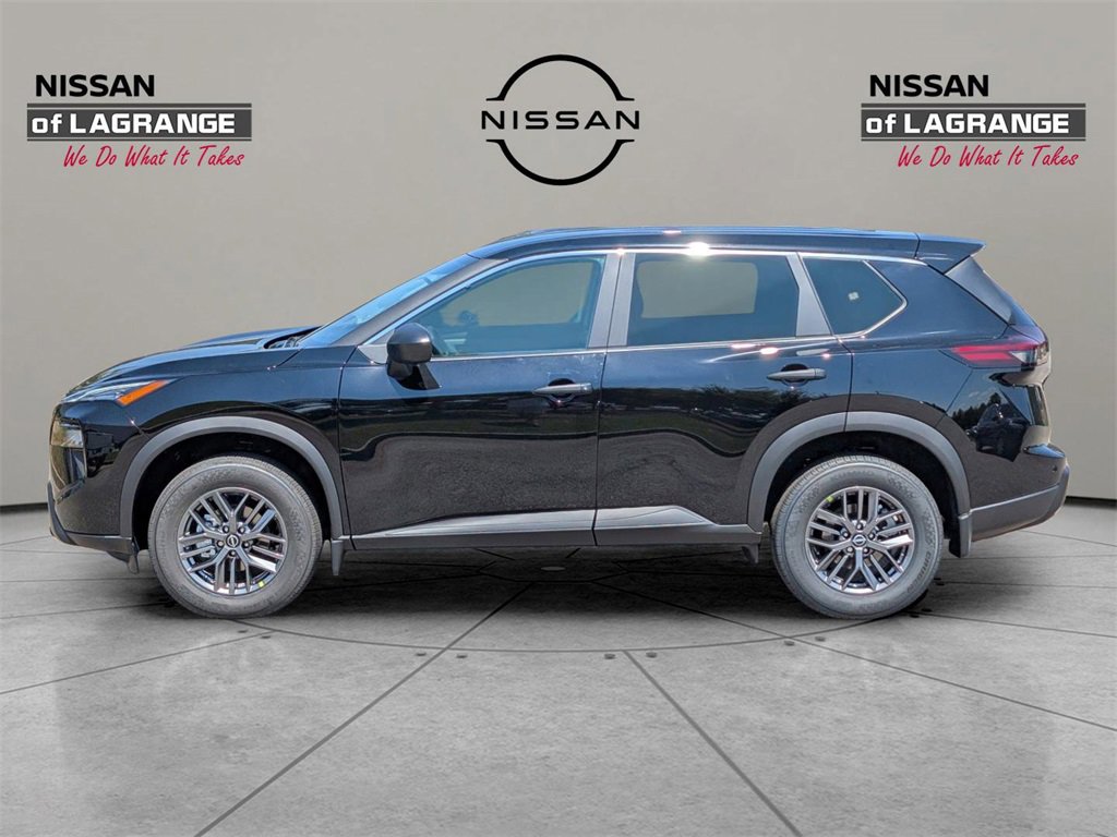 New 2026 Nissan Rogue S image 8