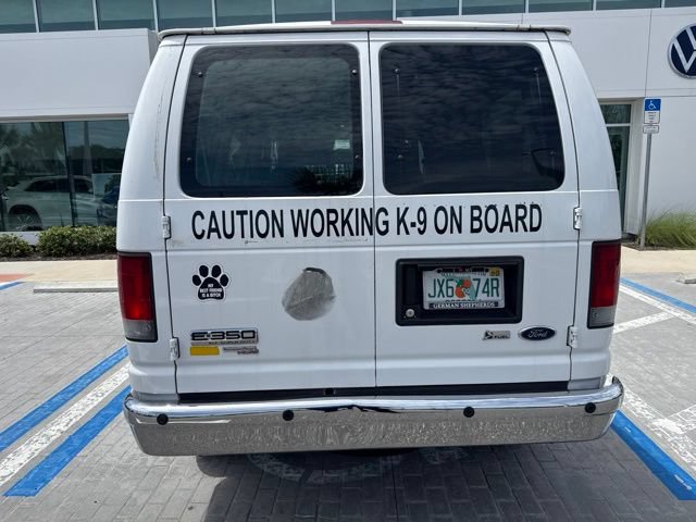 Used 2011 Ford E-350 and Econoline 350 XLT RWD image 10