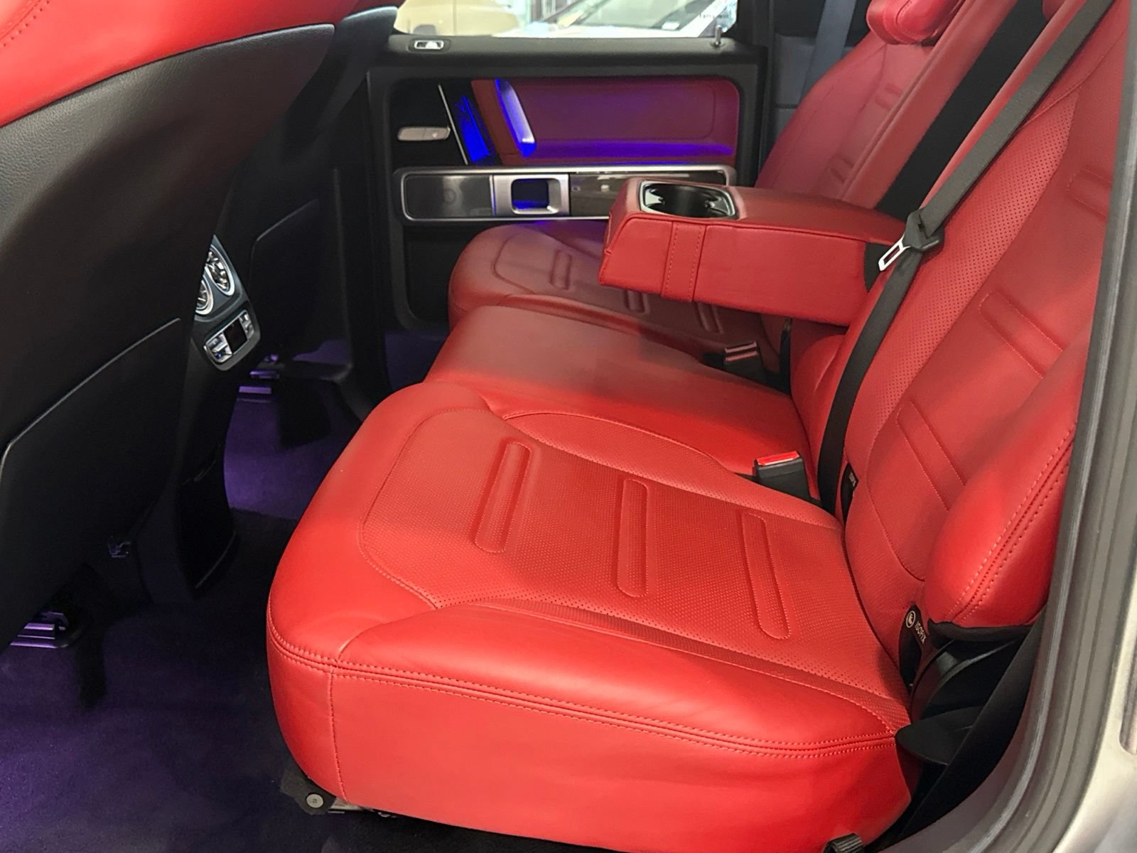 Used 2022 Mercedes-Benz G 550 image 34