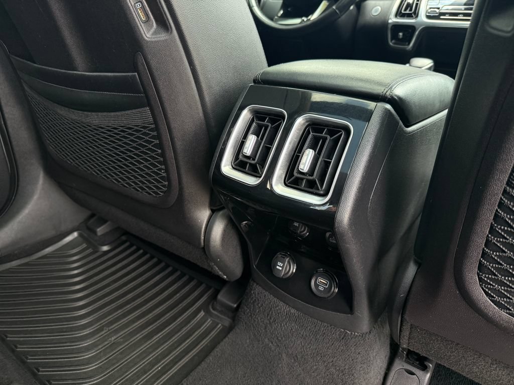 Used 2022 Kia Sorento SX Prestige AWD/4WD image 50