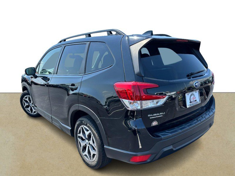 Used 2023 Subaru Forester Premium w/ Popular Package #1 AWD/4WD image 6