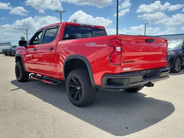 Used 2023 Chevrolet Silverado 1500 ZR2 w/ Technology Package AWD/4WD image 4