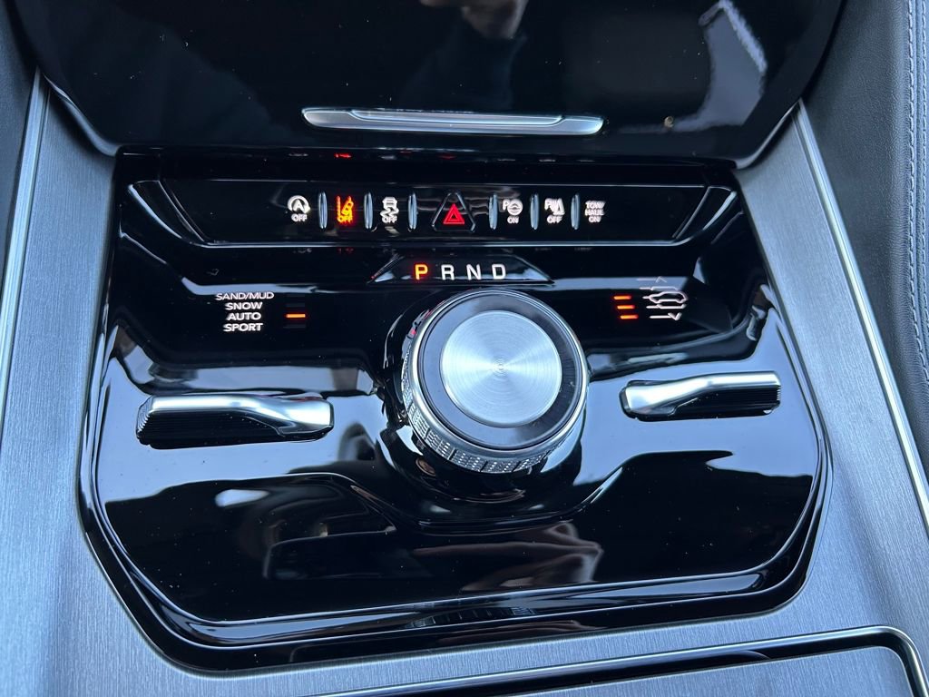 New 2026 Jeep Grand Wagoneer L Limited image 15