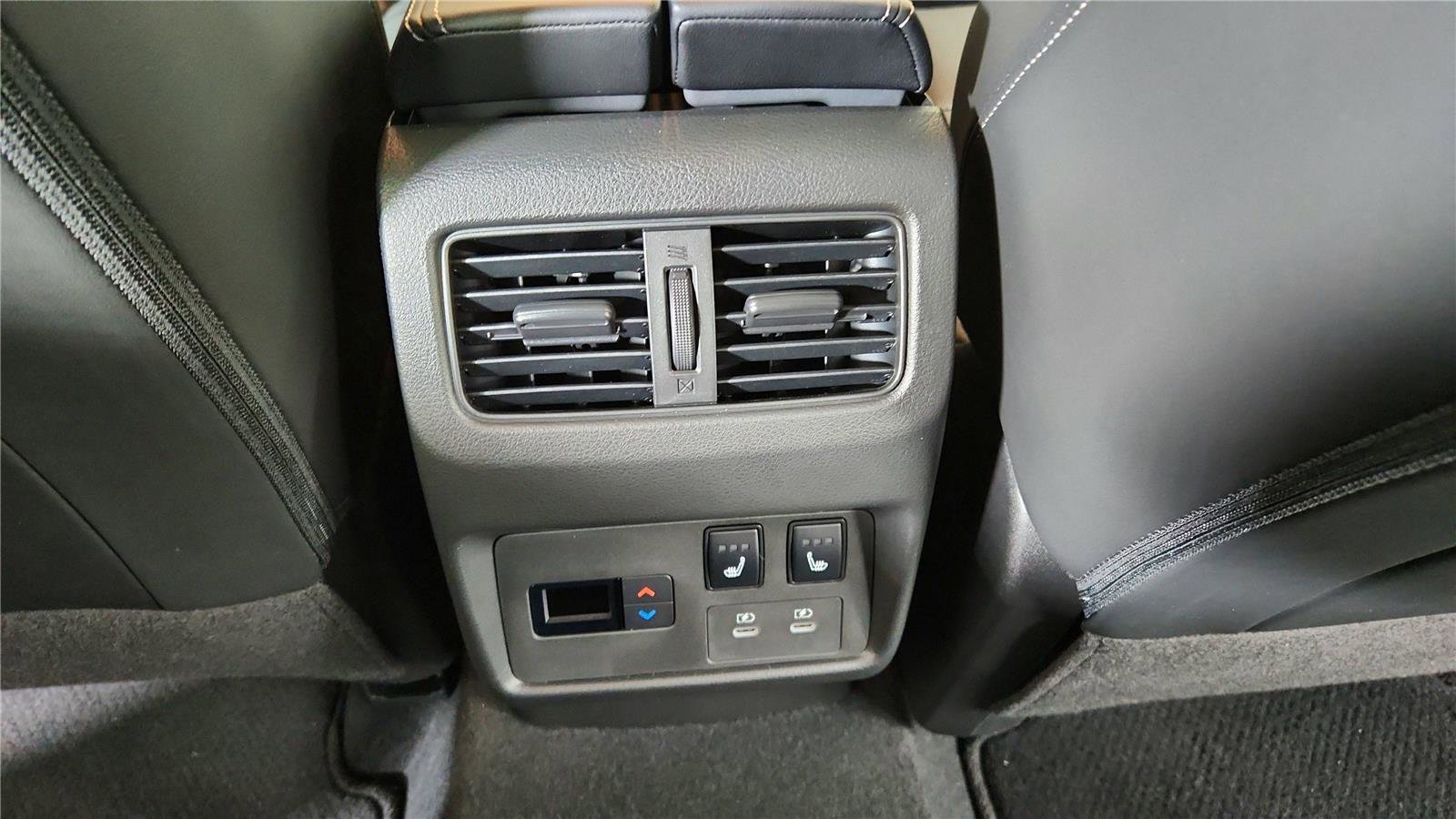 New 2026 Nissan Rogue Platinum image 22