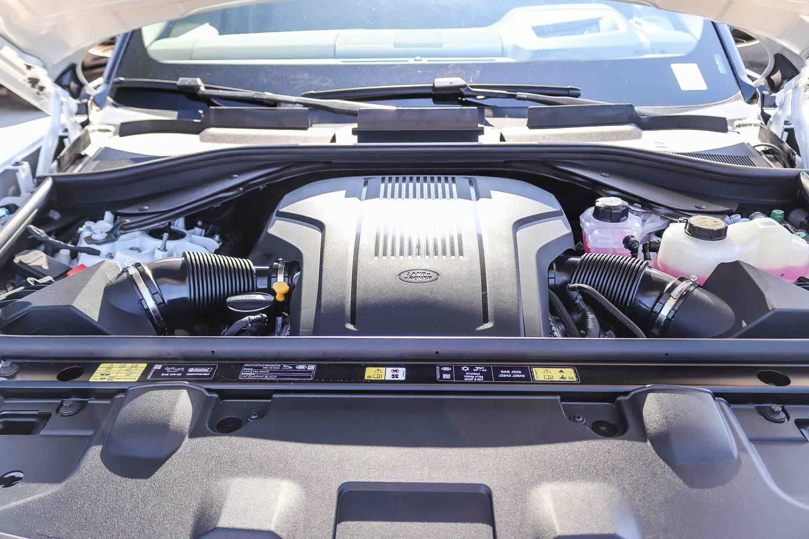 New 2026 Land Rover Range Rover SE AWD/4WD image 28