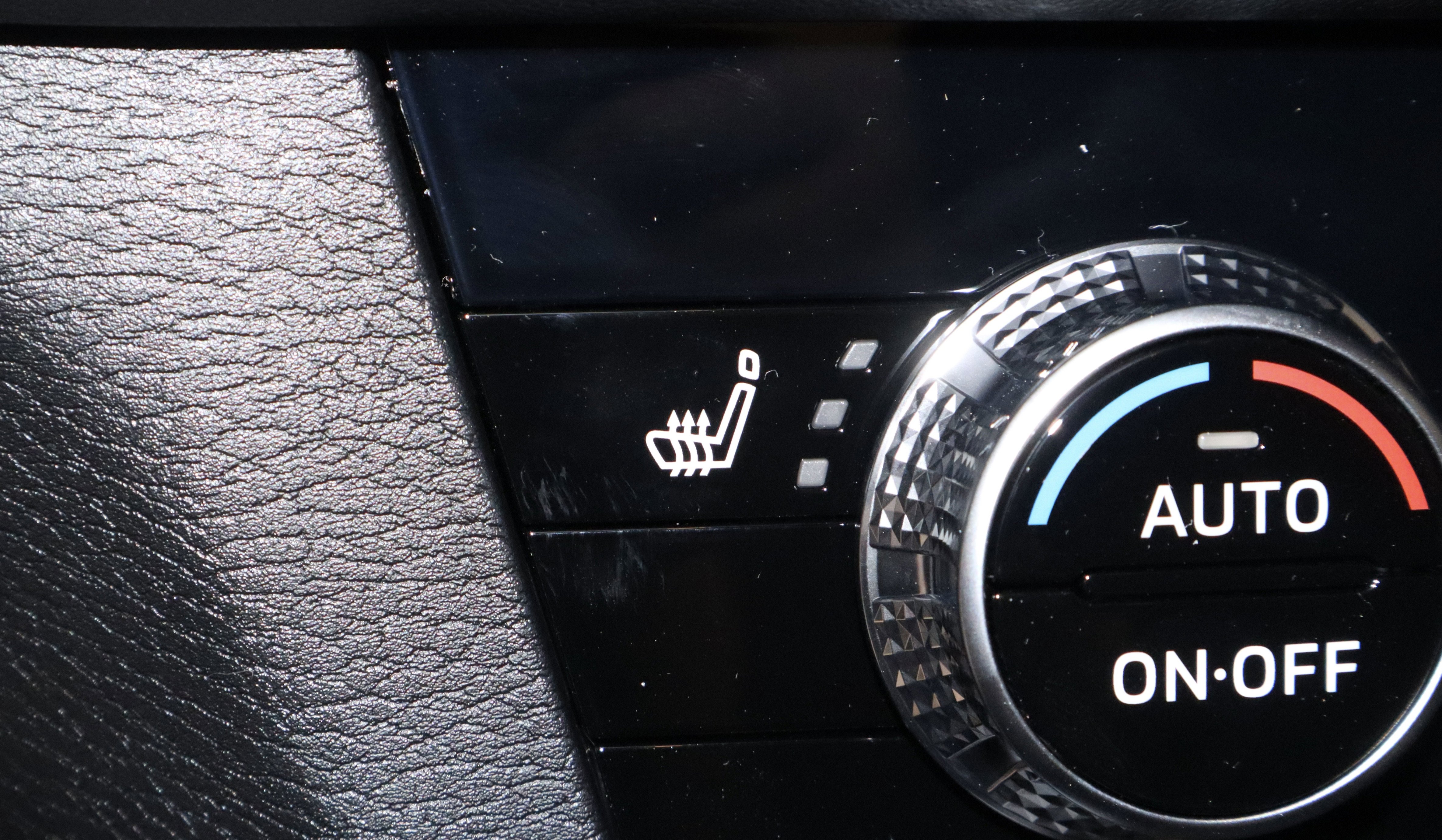 New 2026 Mitsubishi Outlander SE image 29