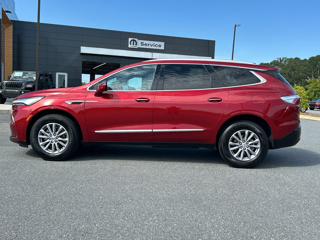 Used 2024 Buick Enclave Premium image 5
