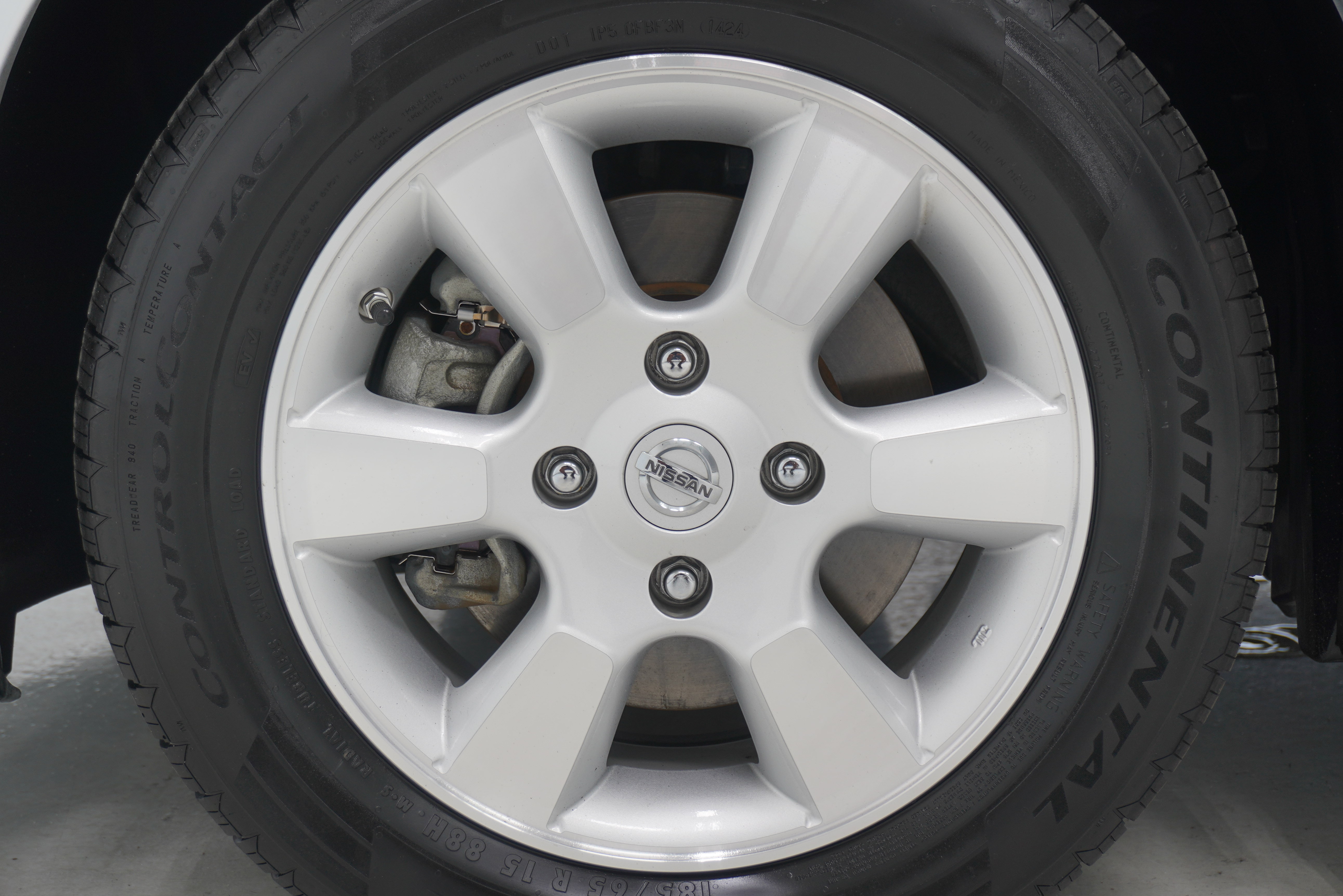 Used 2012 Nissan Versa 1.8 S w/ Special Edition Pkg FWD image 22