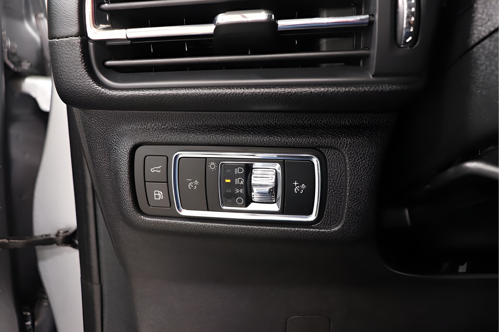 Used 2024 Lincoln Corsair Grand Touring AWD/4WD image 20