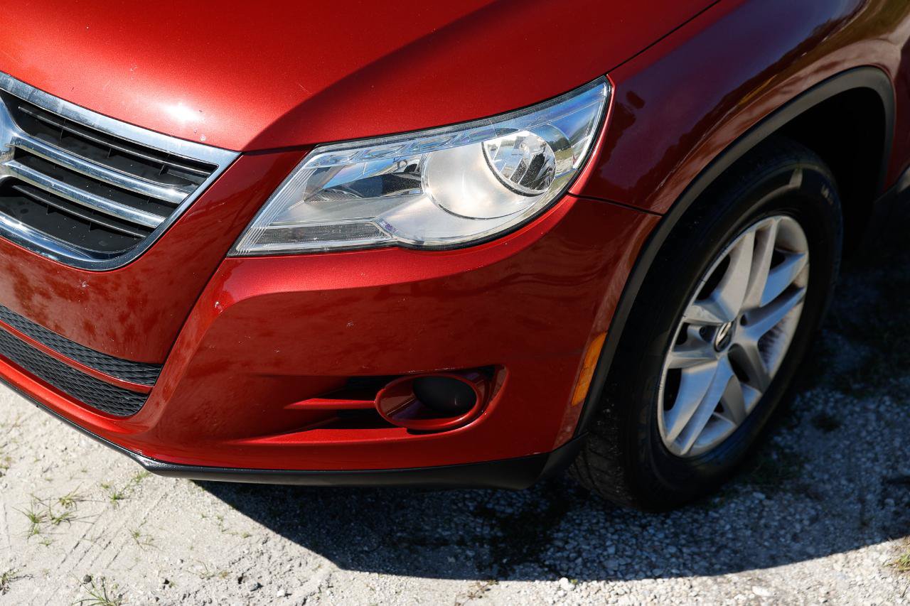 Used 2011 Volkswagen Tiguan S FWD image 24
