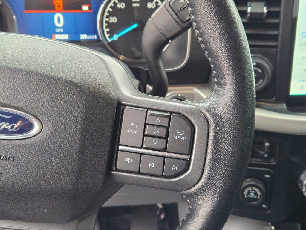 Certified 2022 Ford F150 XLT w/ Equipment Group 302A High image 30