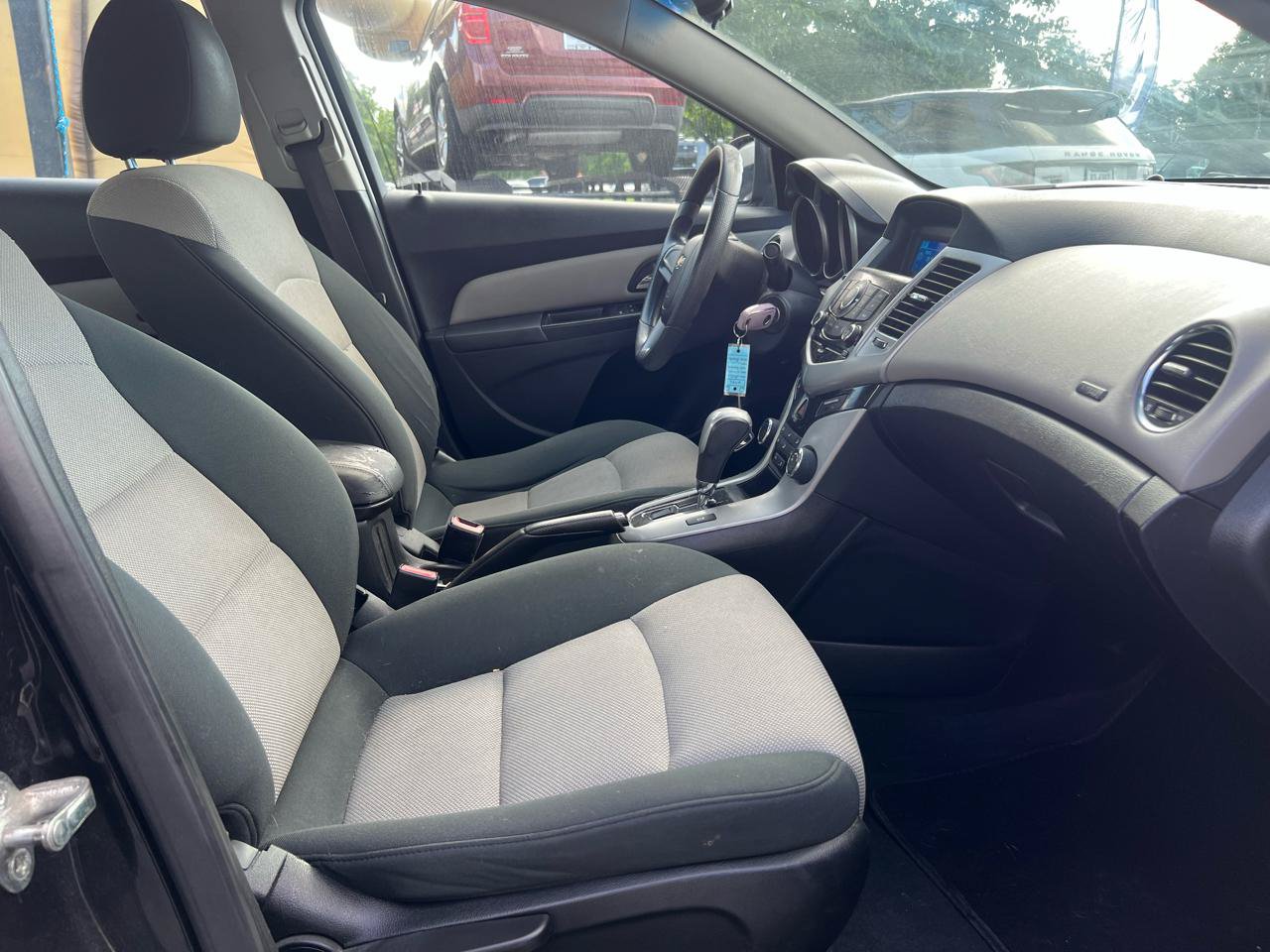 Used 2012 Chevrolet Cruze LS w/ Connectivity Package FWD image 13