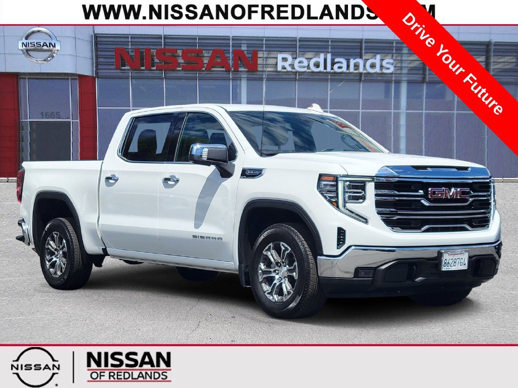 Used 2026 GMC Sierra 1500 SLT RWD image 1