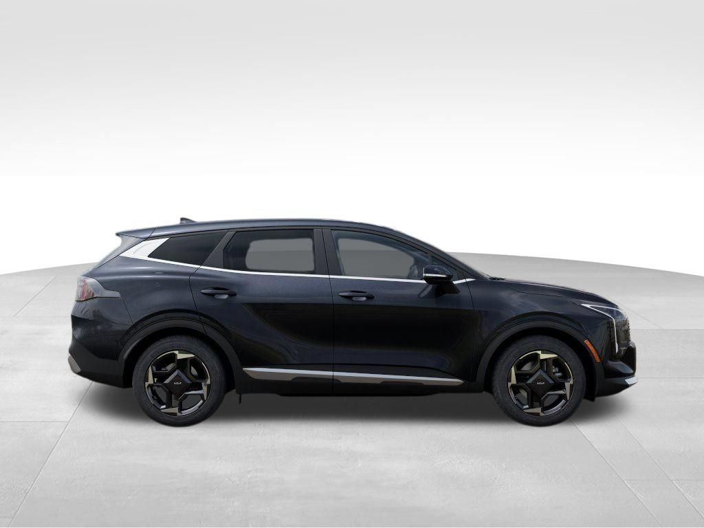 Used 2026 Kia Sportage EX FWD image 8