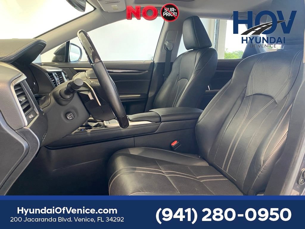 Used 2022 Lexus RX 350L Luxury w/ Accessory Package (Z1) FWD image 28