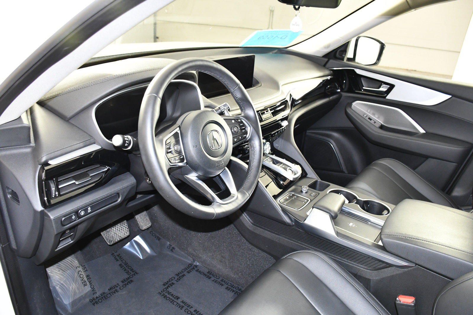 Certified 2024 Acura MDX SH-AWD image 2